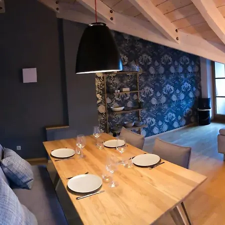 Apartamento Lovely In *